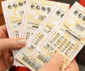 Người đàn ông gốc Việt vừa trúng số PowerBall hơn một triệu đô